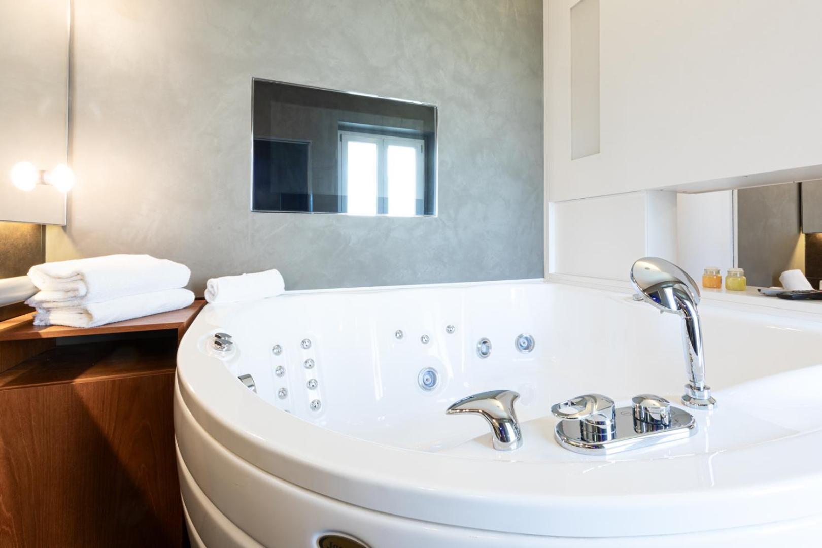 Citta Studi Terrace Suite With Jacuzzi - Top Collection Milano Eksteriør billede